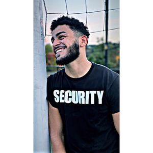 Meet your Posher, Bareq